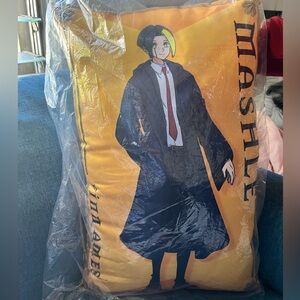 Mashle: Magic and Muscle Finn Ames pillow